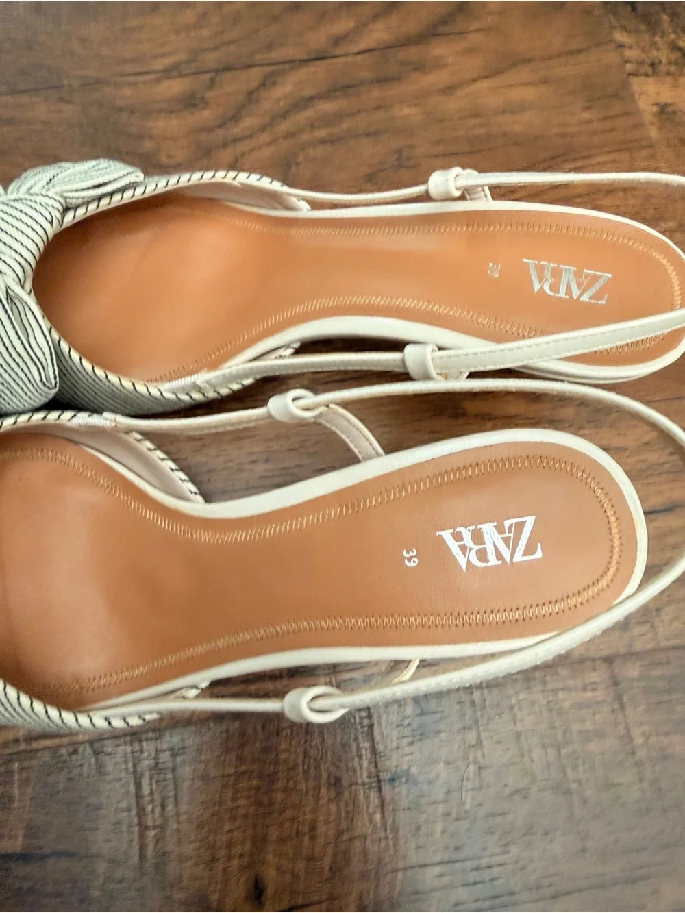 Zara sling back kitten heels size 39